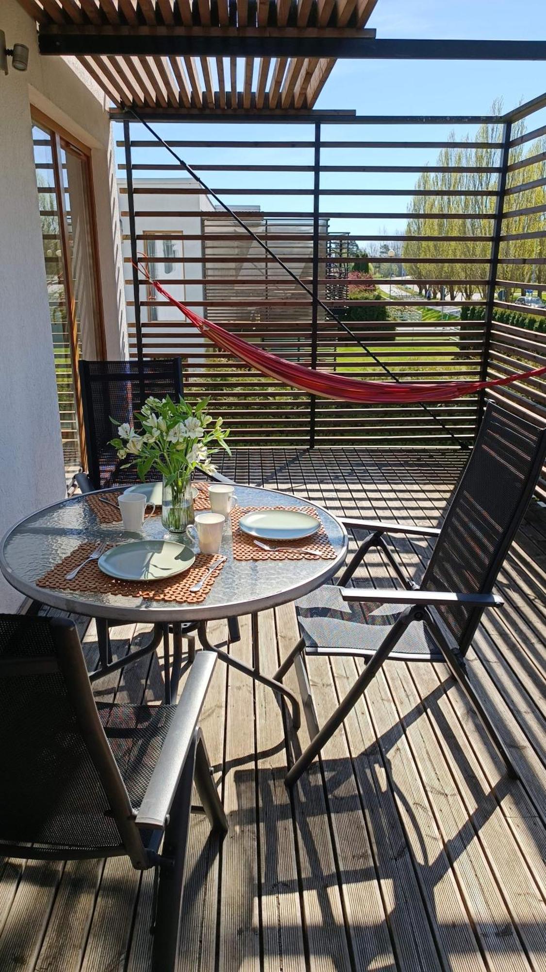 Papli Holiday Studio Pärnu Exterior foto